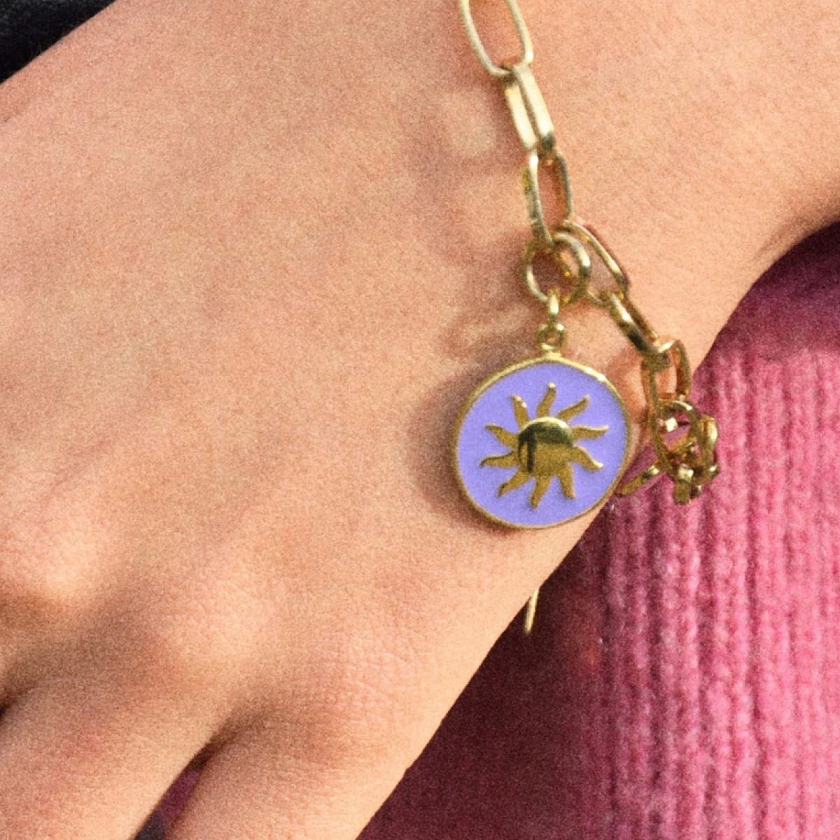 Tiny Cosmic Love Pearl Bracelet - Armbänder - 18k vergoldet