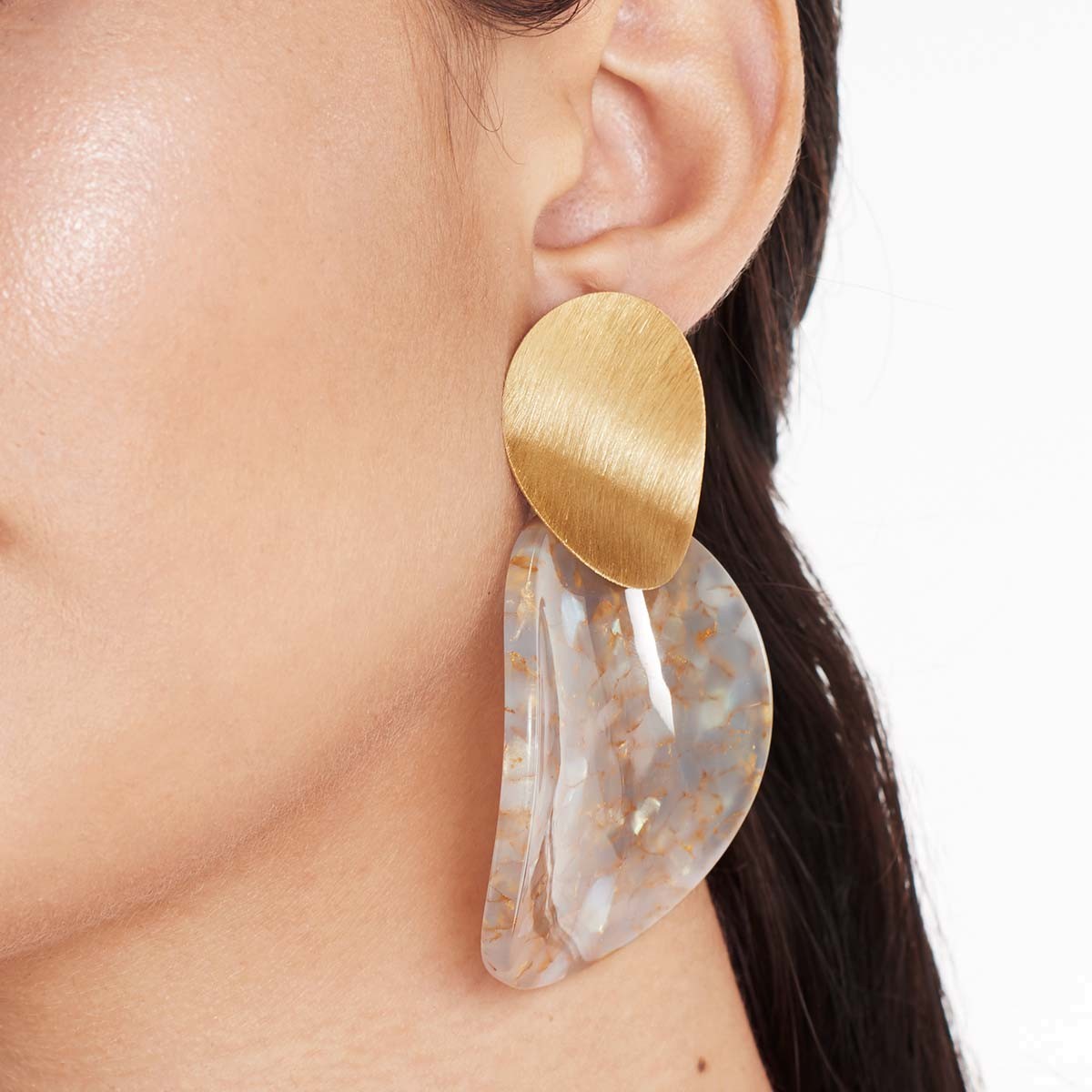 Curved Round Terrazzo Pearl - Ohrhänger - 18k vergoldet