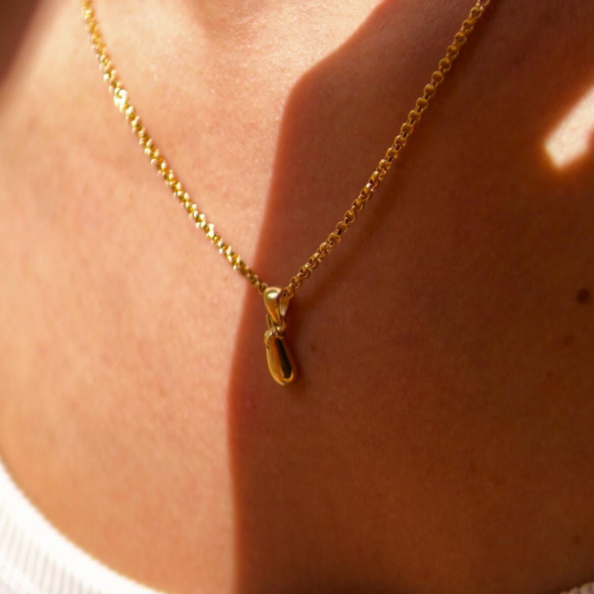 The Eggplant Pendant - Anhänger - 14k Gold
